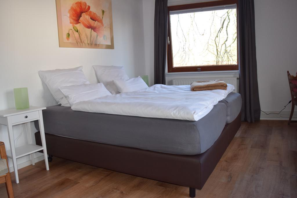 Henne-Apartment Messe Hanovre Extérieur photo