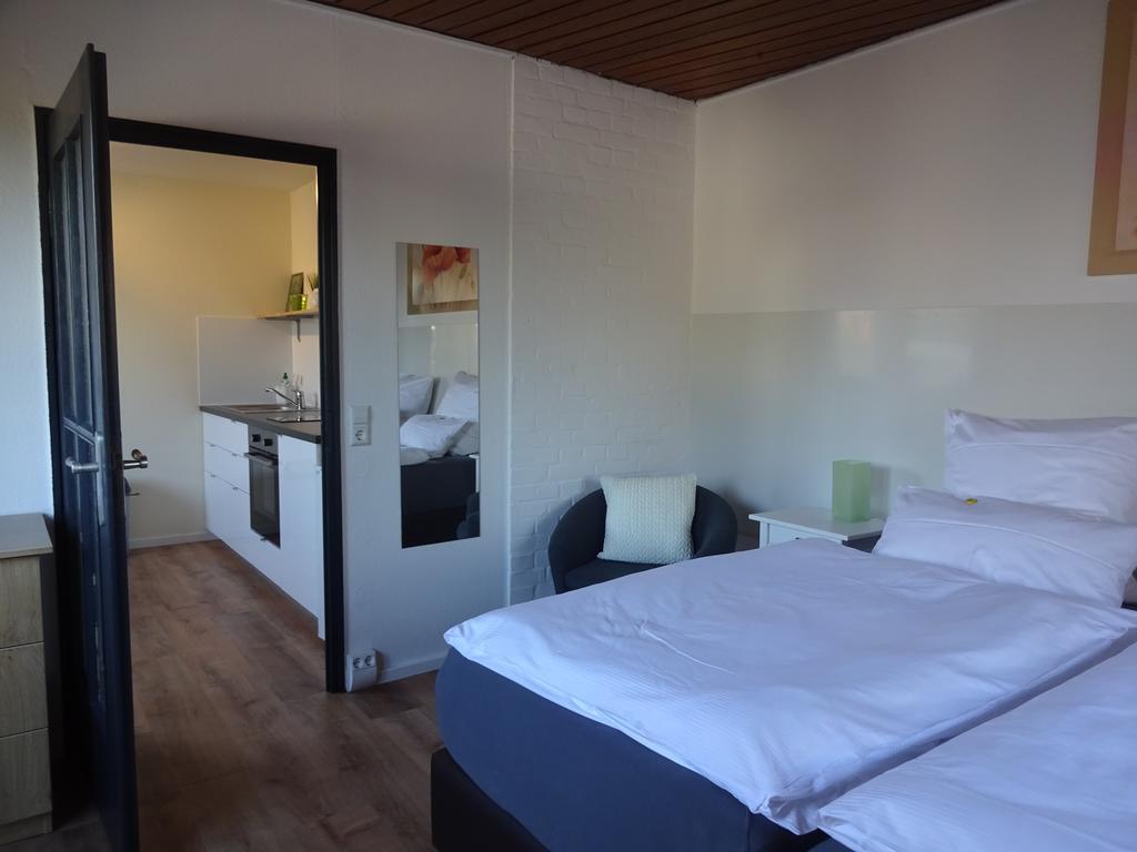 Henne-Apartment Messe Hanovre Extérieur photo